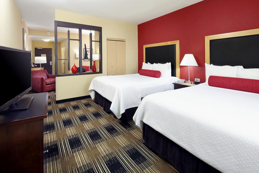 Cambria Hotel Denver International Airport Aurora Exterior photo